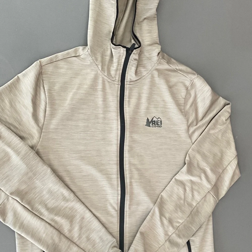 REI Lightweight Hoodie Jacket in Light Tan - Picture 1 of 16
